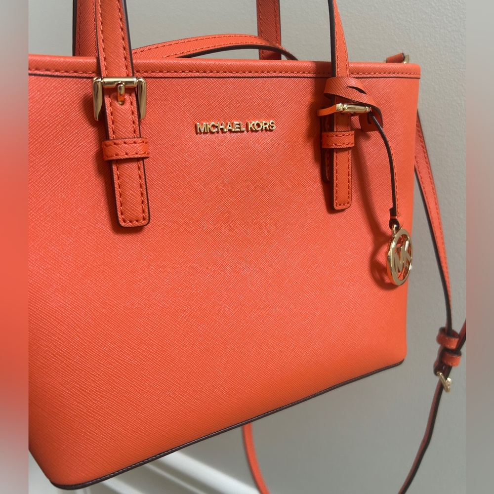 Michael Kors Tangerine JetSet Travel Purse